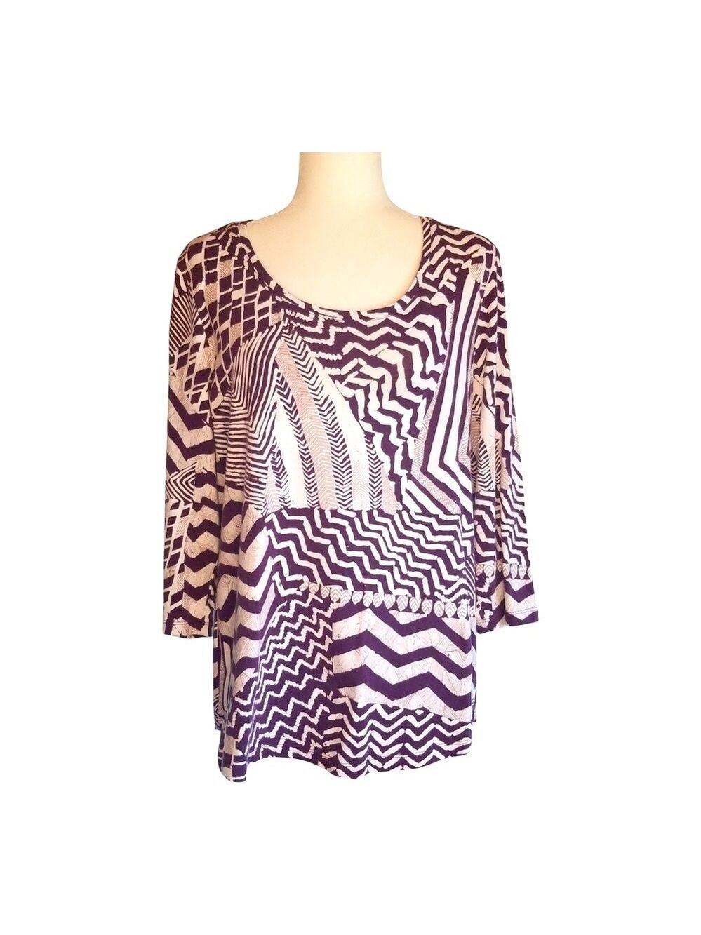 Chico's Cotton Purple and White Top With Geometric Patterned